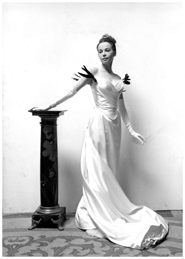 Cecil Beaton, Leslie Caron on the set of Gigi, 1957. Fashion Photographers