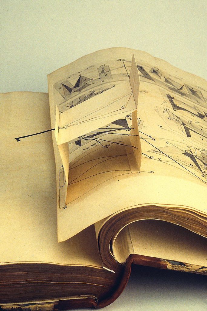 The History Of Pop-Up Books And How They Can Encourage Reluctant