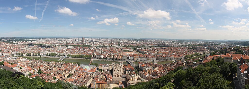 France UNESCO: Panorama of the inner city of Lyon, taken from the Basilica of Notre-Dame de Fourvière’s roof, Lyon, France. Photograph by Otourly via Wikimedia Commons (CC-BY-SA-3.0)
