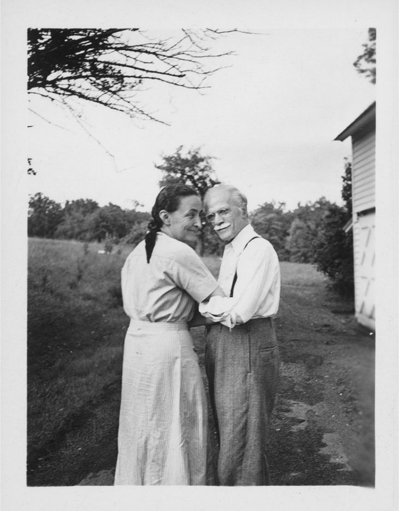 Georgia O'Keeffe and Alfred Stieglitz: Josephine Marks, Georgia O’Keeffe and Alfred Stieglitz at Lake George, Georgia O’Keeffe Museum, Santa Fe, NM, USA.
