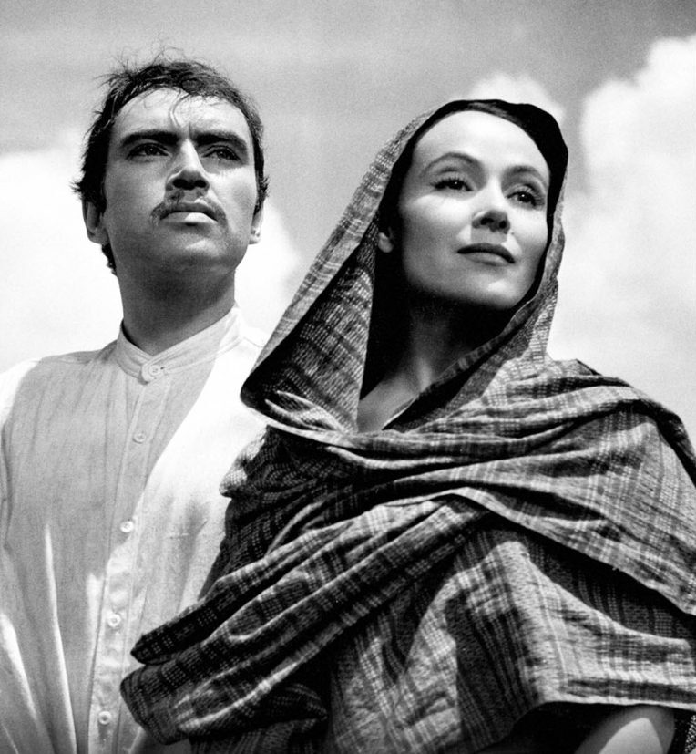 Gabriel Figueroa: Dolores del Río and Pedro Armendáriz in María Candelaria, directed by Emilio Fernández, cinematography by Gabriel Figueroa, 1944, by Morelian Film Festival 
