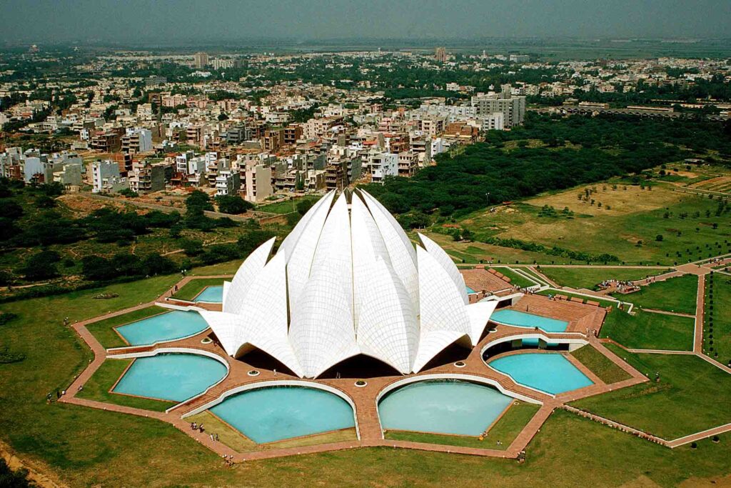 Lotus Temple: Ariel view of the Lotus Temple, 1976–1986, New Delhi, India. Temple Diary.
